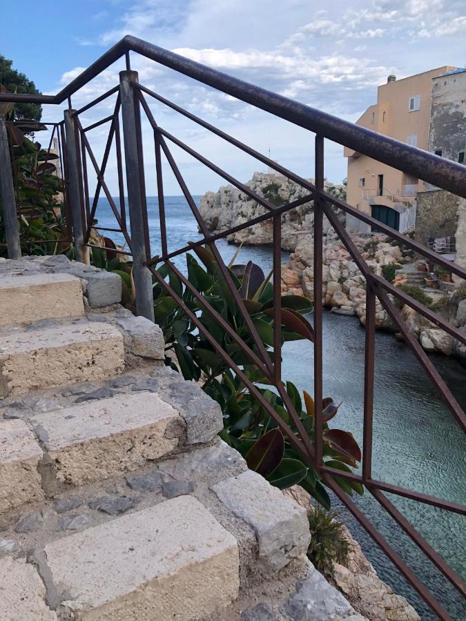 Casa Vacanze Da Maurizio Santa Flavia Luaran gambar