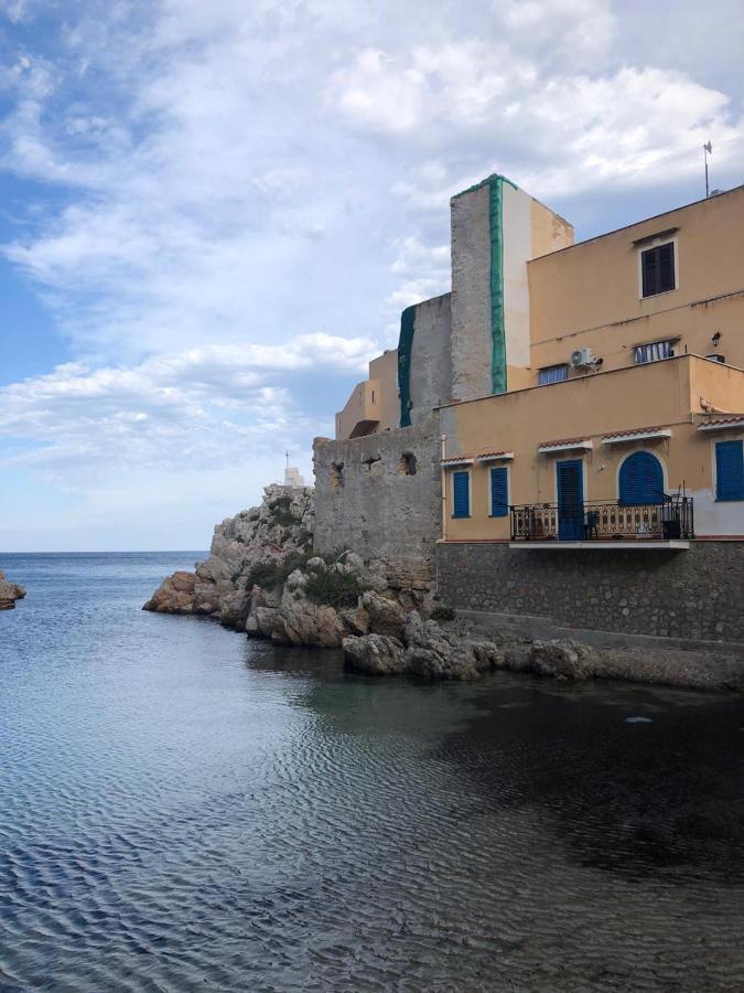 Casa Vacanze Da Maurizio Santa Flavia Luaran gambar